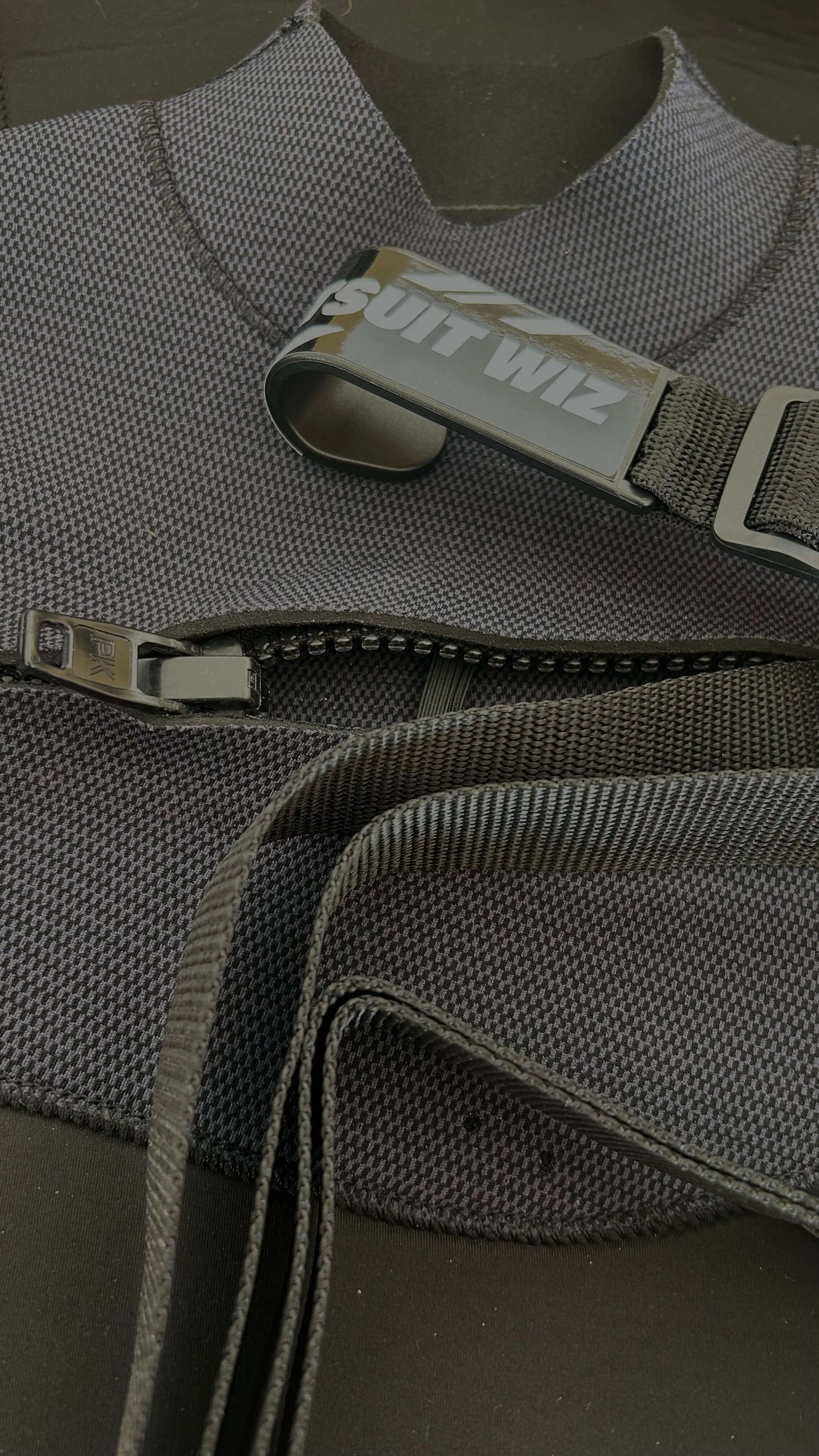 Wetsuit Wiz: The easiest way to get out of your wetsuit - every time.